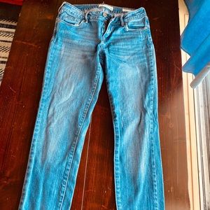 Bullhead LA Low-Rise Skinniest Jeans